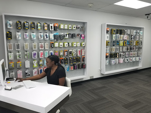 Shopping Mall «Concordia Shopping Center», reviews and photos, 1600 Perrineville Rd, Monroe Township, NJ 08831, USA