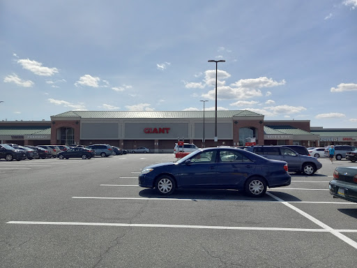 Shopping Mall «Lehigh Shopping Center», reviews and photos, W Union Blvd, Bethlehem, PA 18018, USA