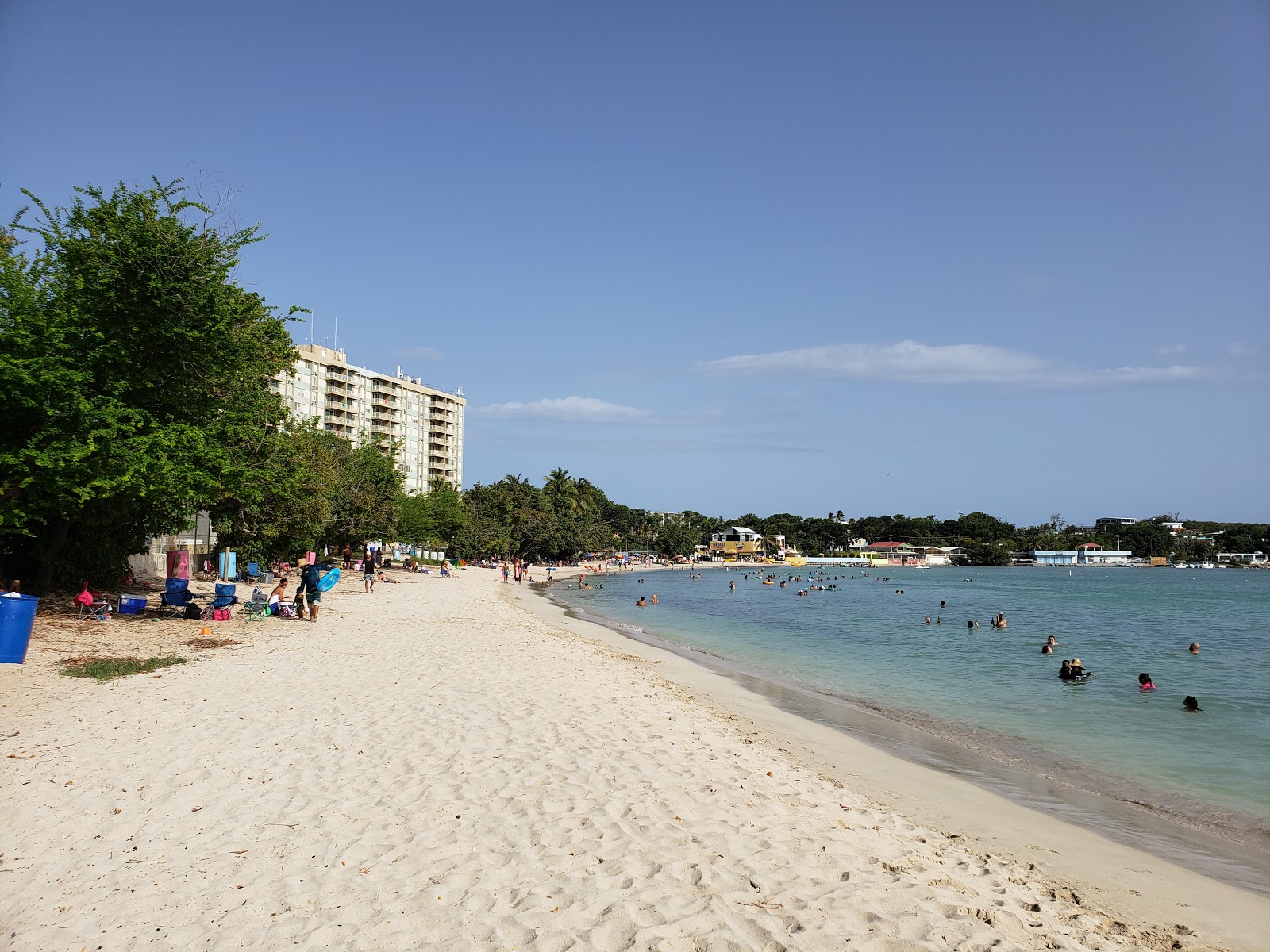 Foto van Santa Strand met turquoise puur water oppervlakte