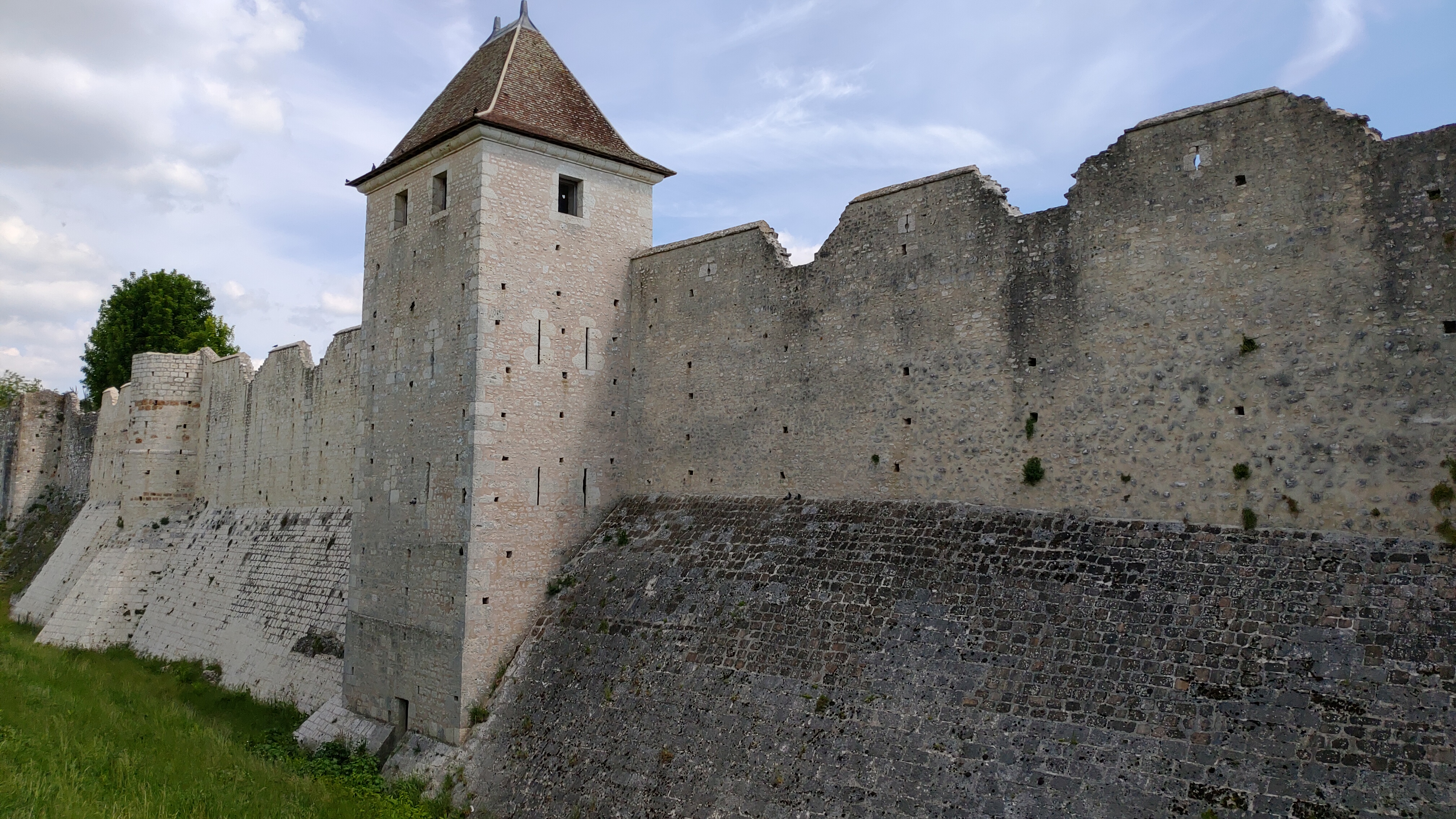 Photo n° 9 de l'avis de Gilles.E fait le 23/05/2019 à 10:19