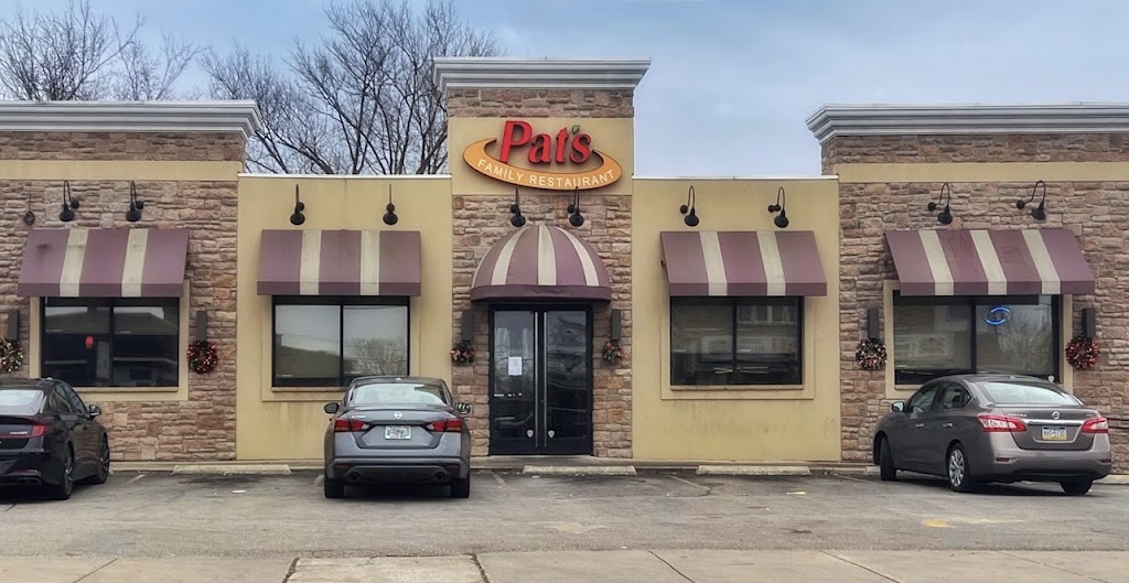 Pat's Pizza Family Restaurant 19043