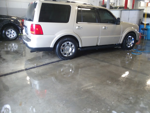 Car Dealer «Bill Estes Ford», reviews and photos, 450 N Northfield Dr, Brownsburg, IN 46112, USA