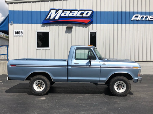Auto Body Shop «Maaco Collision Repair & Auto Painting», reviews and photos, 1405 W Chestnut Expy, Springfield, MO 65802, USA