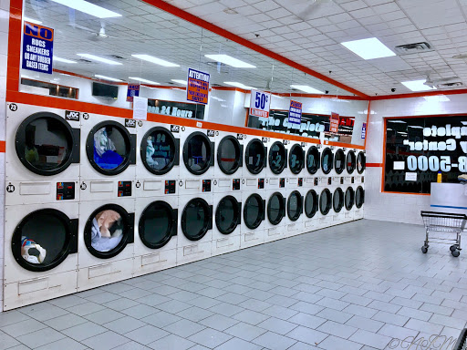 Laundromat «Laundry King», reviews and photos, 9814 4th Ave, Brooklyn, NY 11209, USA