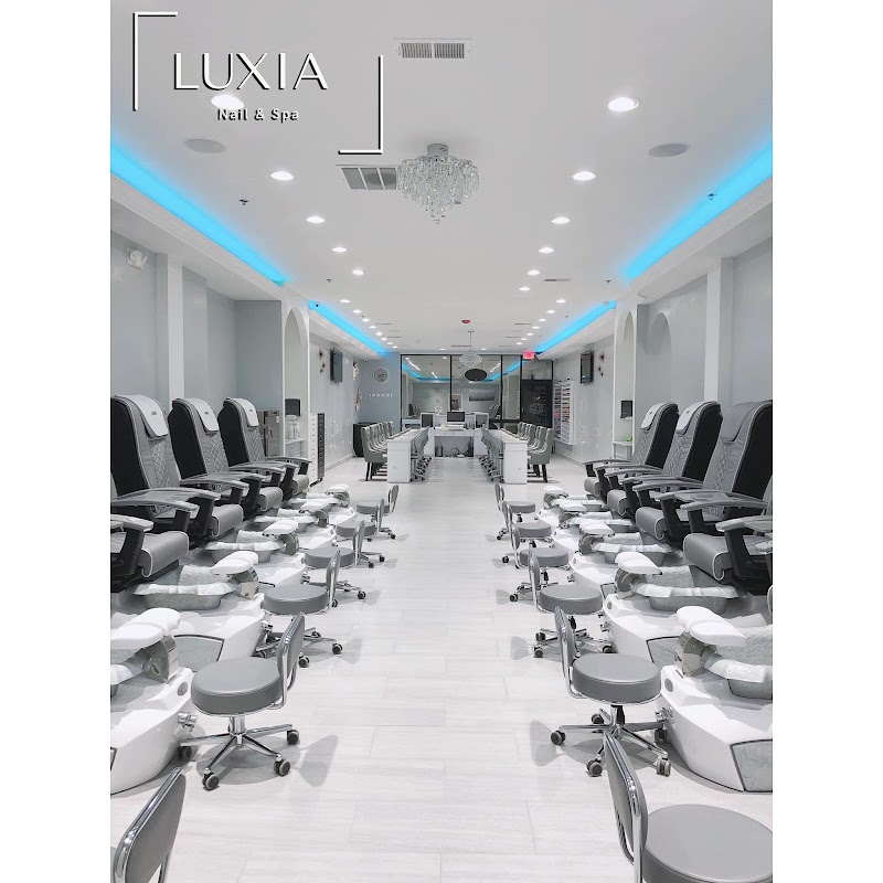 Luxia Nails & Spa