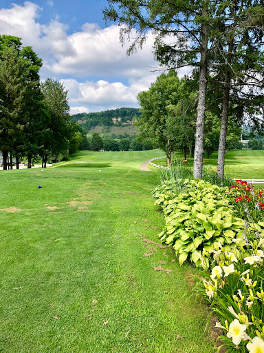 Golf Course «Mississippi National Golf Links», reviews and photos, 409 Golf Links Dr, Red Wing, MN 55066, USA