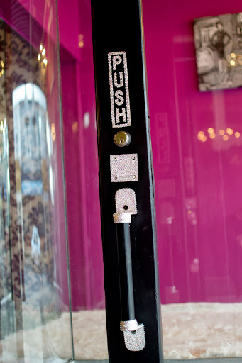 Boutique «Bombshell Bling and Beauty Boutique LLC», reviews and photos, 707 Frederick Rd, Catonsville, MD 21228, USA