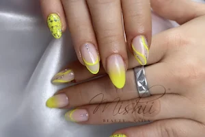 Mishii Beauty Nails image