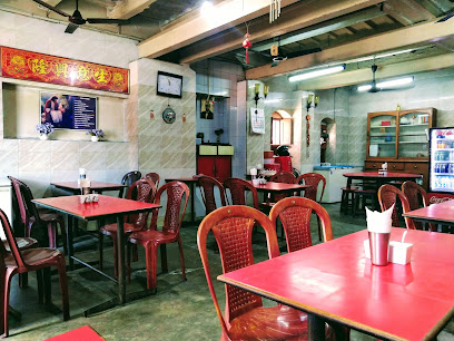 Tung Nam Eating House - 24, Chatta Wala Gully, Poddar Court, Tiretti, Kolkata, West Bengal 700012, India