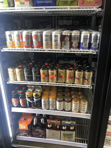 Liquor Store «Village Party Store & Deli», reviews and photos, 5589 E M 36 # A3, Pinckney, MI 48169, USA