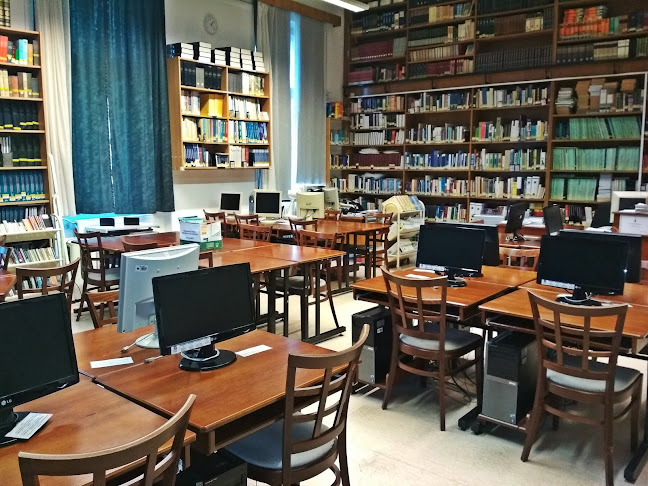 BGE KVIK Kari Könyvtár - Könyvtár