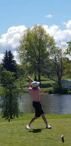 Public Golf Course «St Denis Golf Club & Party Center», reviews and photos, 10660 Chardon Rd, Chardon, OH 44024, USA