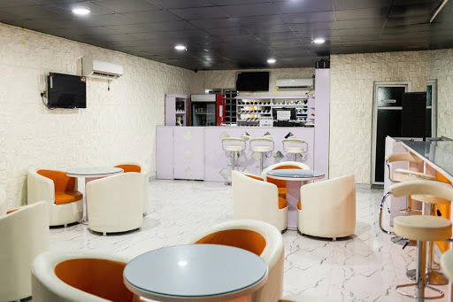 Ibile Foods & Lounge Ilupeju | Best Restaurants in Lagos Nigeria, 9 Ilupeju Byepass, Ilupeju, Lagos, Nigeria, Bar  and  Grill, state Lagos