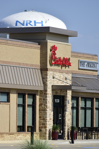 Fast Food Restaurant «Chick-fil-A», reviews and photos, 9130 N Tarrant Pkwy, North Richland Hills, TX 76182, USA