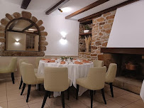 Atmosphère du Restaurant Auberge de la Vieille Eglise à Trégastel - n°15