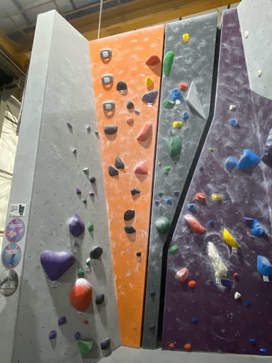 Rock Climbing Gym «Sacramento Pipeworks Climbing and Fitness», reviews and photos, 116 N 16th St, Sacramento, CA 95814, USA