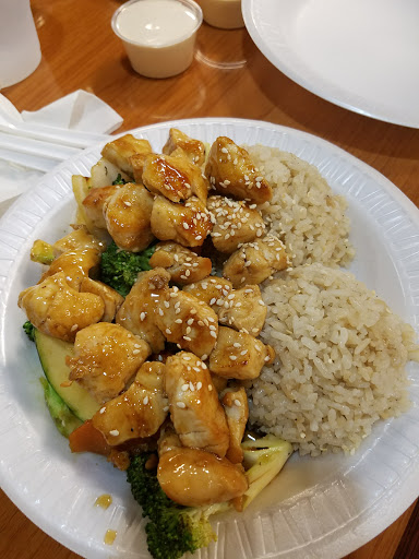 Shopping Mall «Hillcrest Shopping Center», reviews and photos, 1855 E Main St #10, Spartanburg, SC 29307, USA