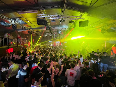 Le Teasing Club - Besancon à Chalezeule