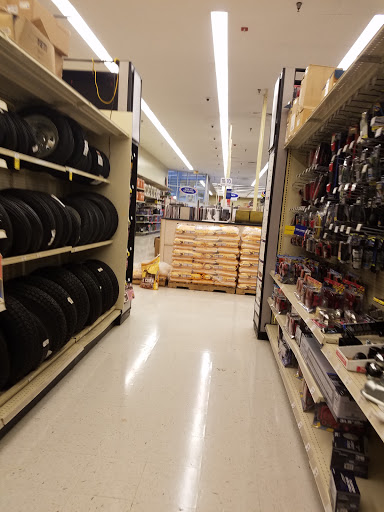 Sporting Goods Store «Academy Sports + Outdoors», reviews and photos, 1351 S Interstate Hwy 35, Round Rock, TX 78664, USA