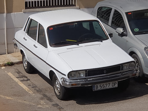 Talleres Cazorla en Benahadux, Almería