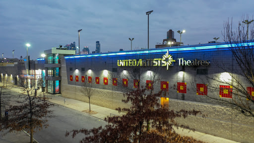 Movie Theater «UA Kaufman Astoria Cinemas 14 & RPX», reviews and photos, 35-30 38th St, Astoria, NY 11101, USA