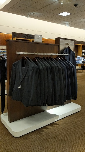 Department Store «Nordstrom Clackamas Town Center», reviews and photos, 11900 SE 82nd Ave, Happy Valley, OR 97086, USA