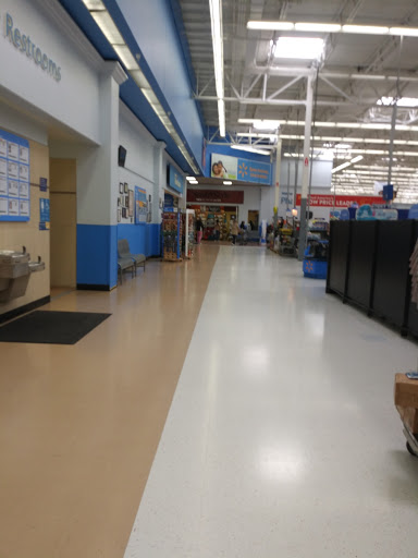 Department Store «Walmart Supercenter», reviews and photos, 100 Mall Dr, Steubenville, OH 43952, USA