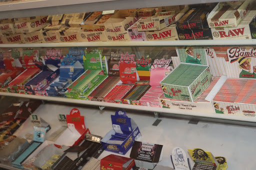 Tobacco Shop «Tobacco Vape & Hookah Land», reviews and photos, 6440 Richmond Hwy, Alexandria, VA 22306, USA