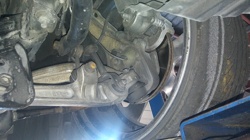 Auto Repair Shop «Rick Johnson Auto & Tire», reviews and photos, 15530 S Tamiami Trail, Fort Myers, FL 33908, USA