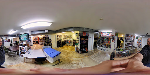 Video Game Store «Retro Madness», reviews and photos, 1424 Brown Trail, Bedford, TX 76022, USA