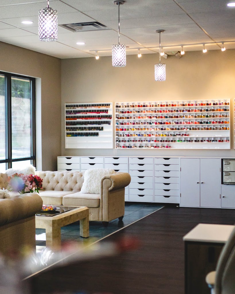 Queen House Nail & Spa 12084