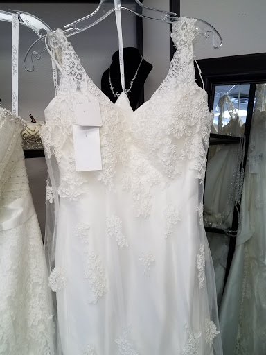 Dress Store «I Do The Dress I Do San Antonio Wedding Dresses», reviews and photos, 900 NE Interstate 410 Loop d105, San Antonio, TX 78209, USA