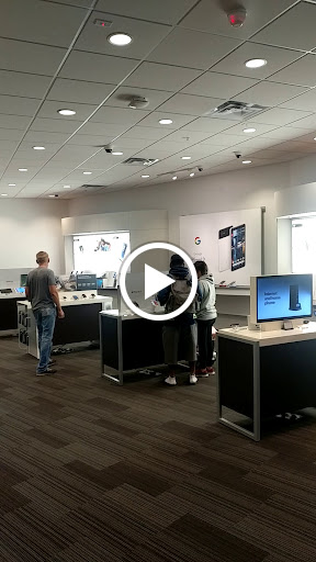 Cell Phone Store «Verizon», reviews and photos, 2802 Interstate 35 Frontage Rd h, New Braunfels, TX 78130, USA