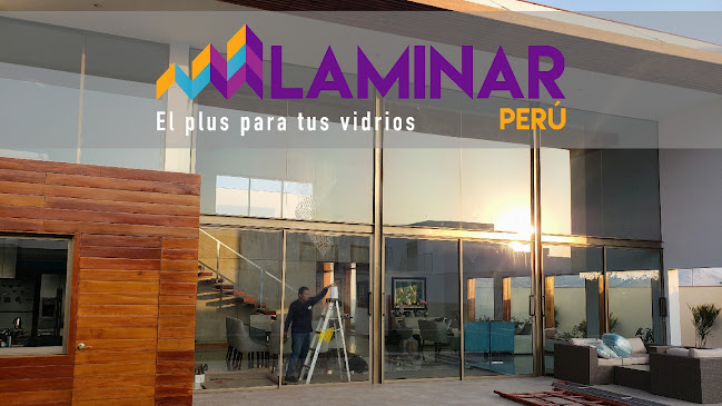 Comentarios y opiniones de LAMINAR PERÚ - 3M Láminas de Control Solar, Seguridad, Decorativas y de Privacidad. Instalador Autorizado de 3M Window Films en Perú