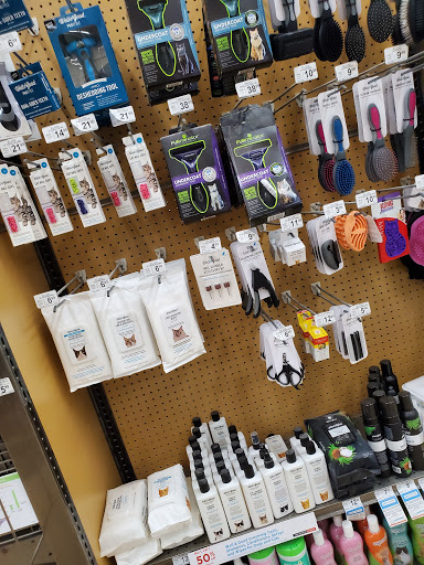 Pet Supply Store «Petco Animal Supplies», reviews and photos, 1622 Clark Street Rd, Auburn, NY 13021, USA
