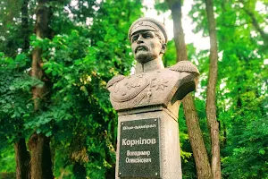 Monument to Heroes of Sevastopol defense image