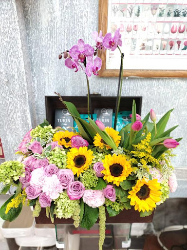 Florist Love And Flowers – Ciudad López Mateos