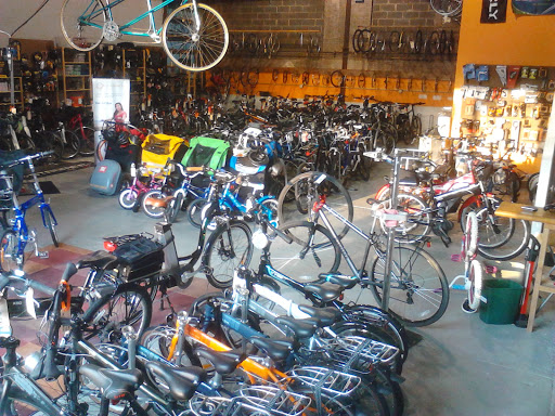 Philly Electric Wheels, 7153 Sprague St, Philadelphia, PA 19119, USA, 