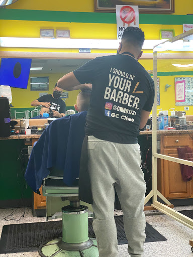 Barber Shop «Hispana Barber Shop», reviews and photos, 16028 SE Stark St, Portland, OR 97233, USA