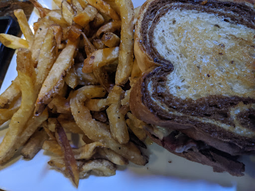 Irish Pub «The Joyce Irish Pub», reviews and photos, 1174 Turlington Ave #101, Leland, NC 28451, USA