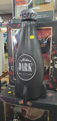 Liquor Store «West Kingsport Package Store», reviews and photos, 2217 W Stone Dr, Kingsport, TN 37660, USA