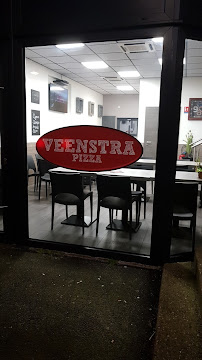 Atmosphère du Pizzeria Veenstra Pizza Snack à Courcelles-Chaussy - n°4