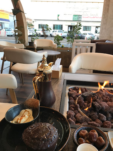 لاروزا كافيه | La Rosa Cafe 