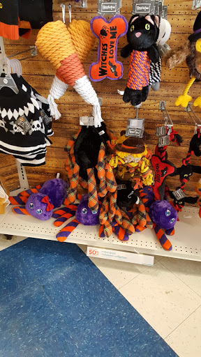 Pet Supply Store «Petco Animal Supplies», reviews and photos, 3860 Elmore Avenue, Davenport, IA 52807, USA