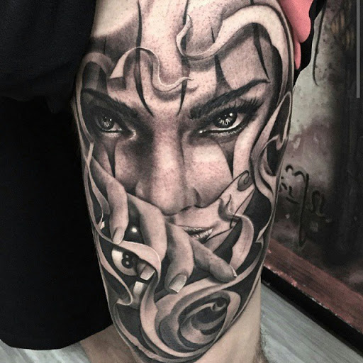 Explore female sleeve tattoos ideas, creative tattoo ideas in Miami, available at INKAHOLIK TATTOOS
