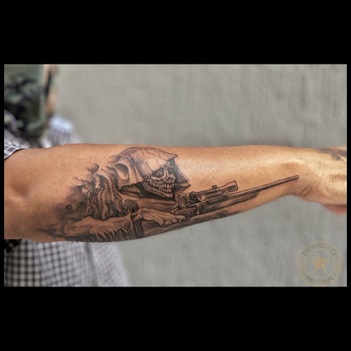 Explore jack daniels tattoo ideas, creative tattoo ideas in Miami, available at Miami Tattoo & Co Midtown