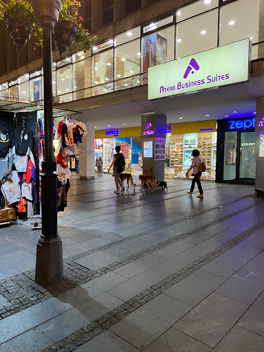 Stores to buy women's shoulder bag Belgrade