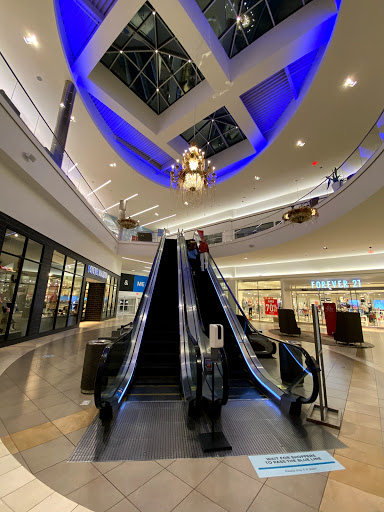 Department Store «Fashion Outlets of Chicago Nordstrom Rack», reviews and photos, 5220 Fashion Outlets Way #2325, Rosemont, IL 60018, USA