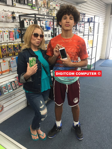 Computer Store «Digitcom Computer & Cell Phone Repair», reviews and photos, 1151 Deer Park Ave, North Babylon, NY 11703, USA