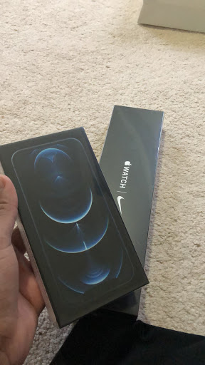 Computer Store «Apple South Hills Village», reviews and photos, 301 South Hills Village, Pittsburgh, PA 15241, USA